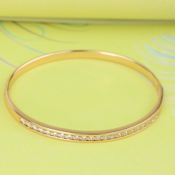 Elegant Rose Gold Bangle with CZ Stones in Sleek Minimal Design, XPBL0415 - Picture 7 of 11